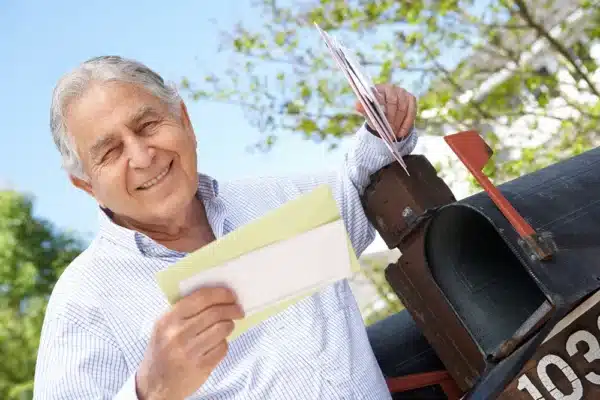 mailbox-happy-man